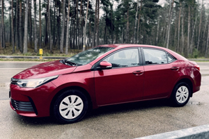 Auto noma - Toyota Corolla 2017